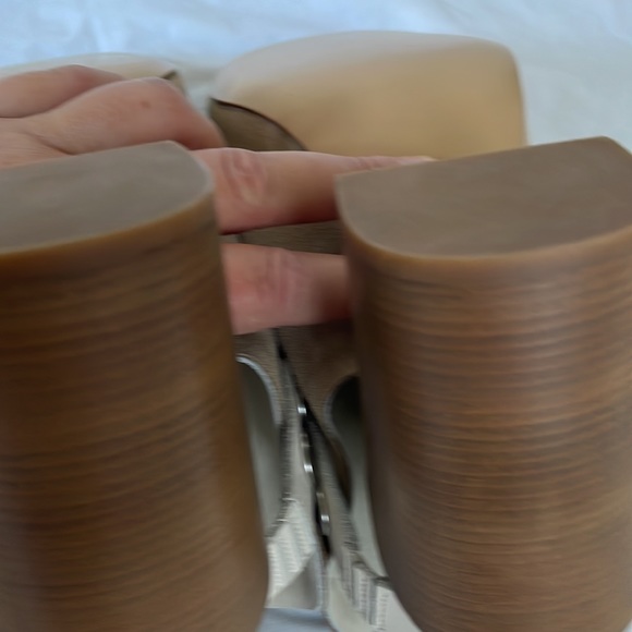 Rag&Bone LEIGH STUCCO SUEDE Heels Size-EU 40/USA 10 New in original box NWT - Picture 7 of 9